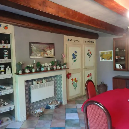 Au Retour Du Bed & Breakfast 3*